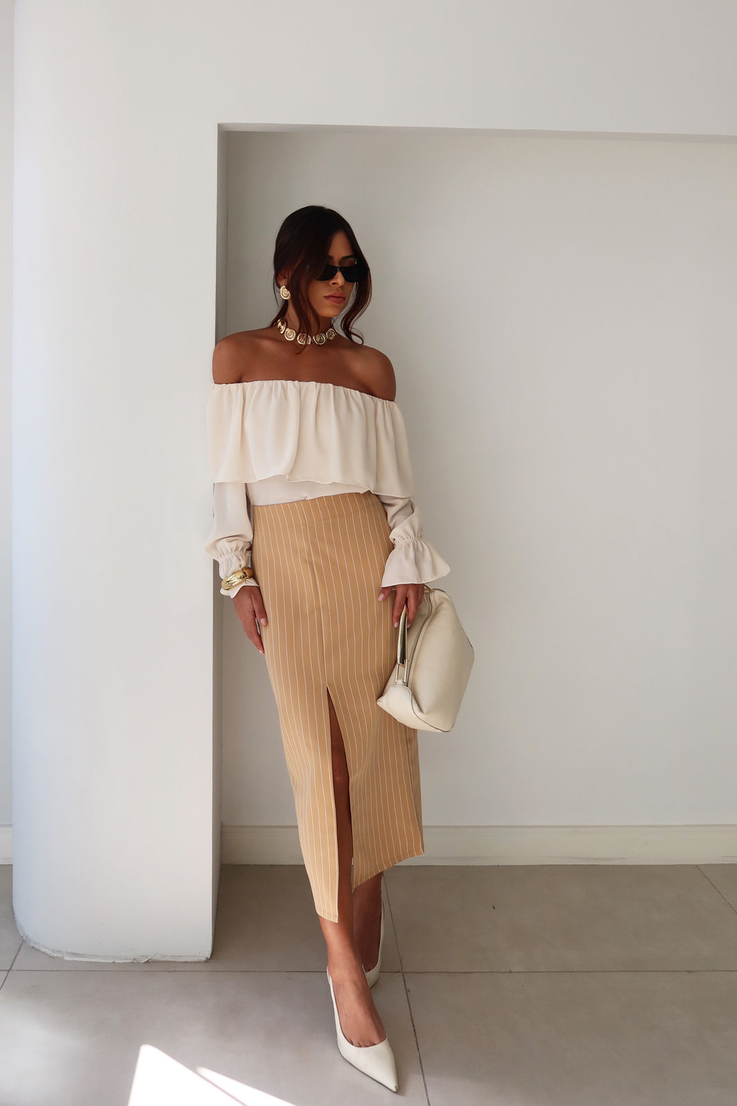 Blusa Ombro a Ombro Manga Longa 3 Cores Blusa Ombro a Ombro Manga Longa 3 Cores