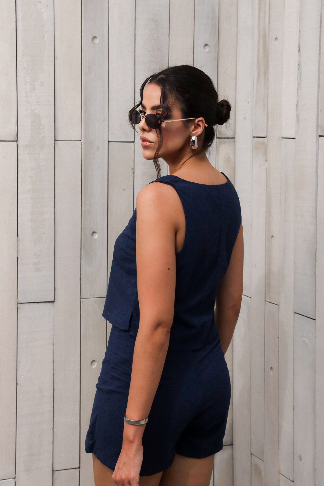 Blusa Básica Gola V Laise Bordado 4 Cores Blusa Básica Gola V Laise Bordado 4 Cores