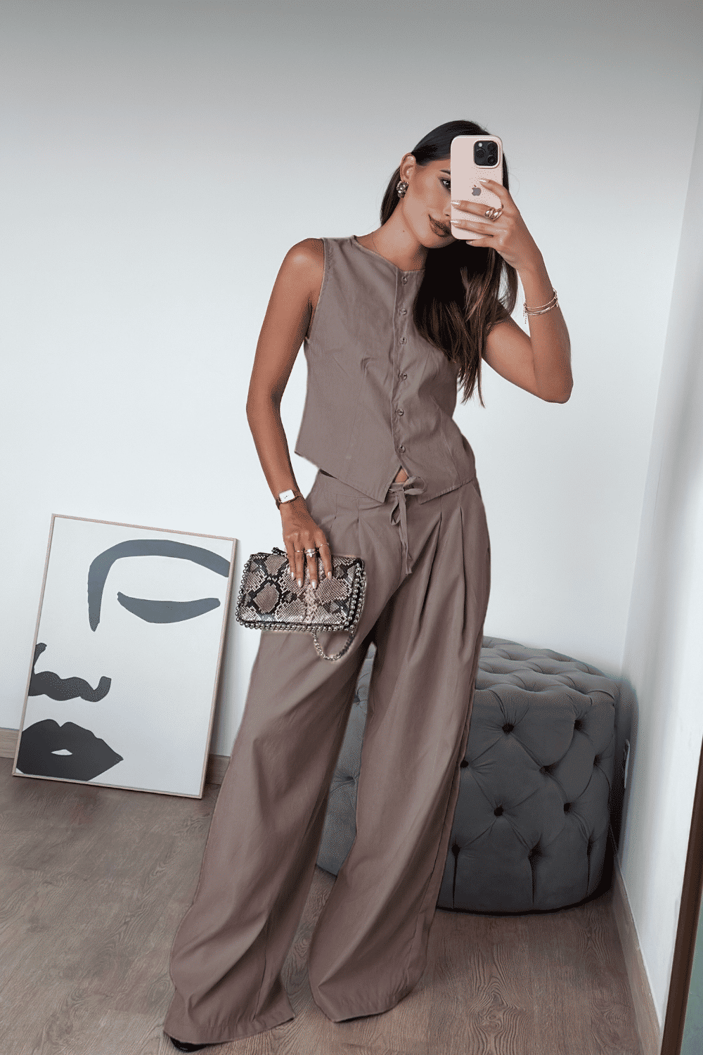 Colete Regata Decote Alto Alfaiataria 3 Cores Colete Regata Decote Alto Alfaiataria 3 Cores