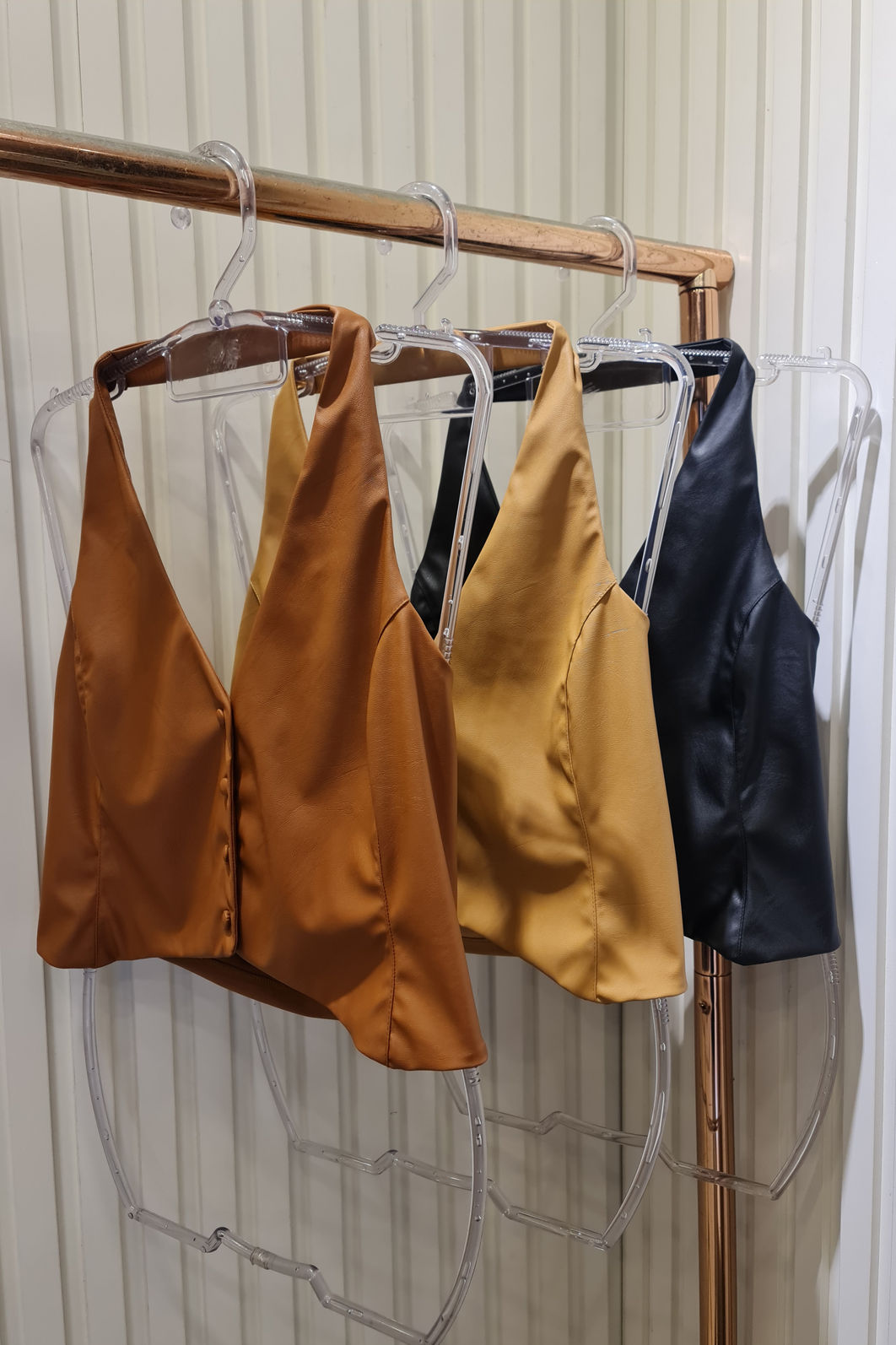 Colete Frente Unica Courino 3 Cores