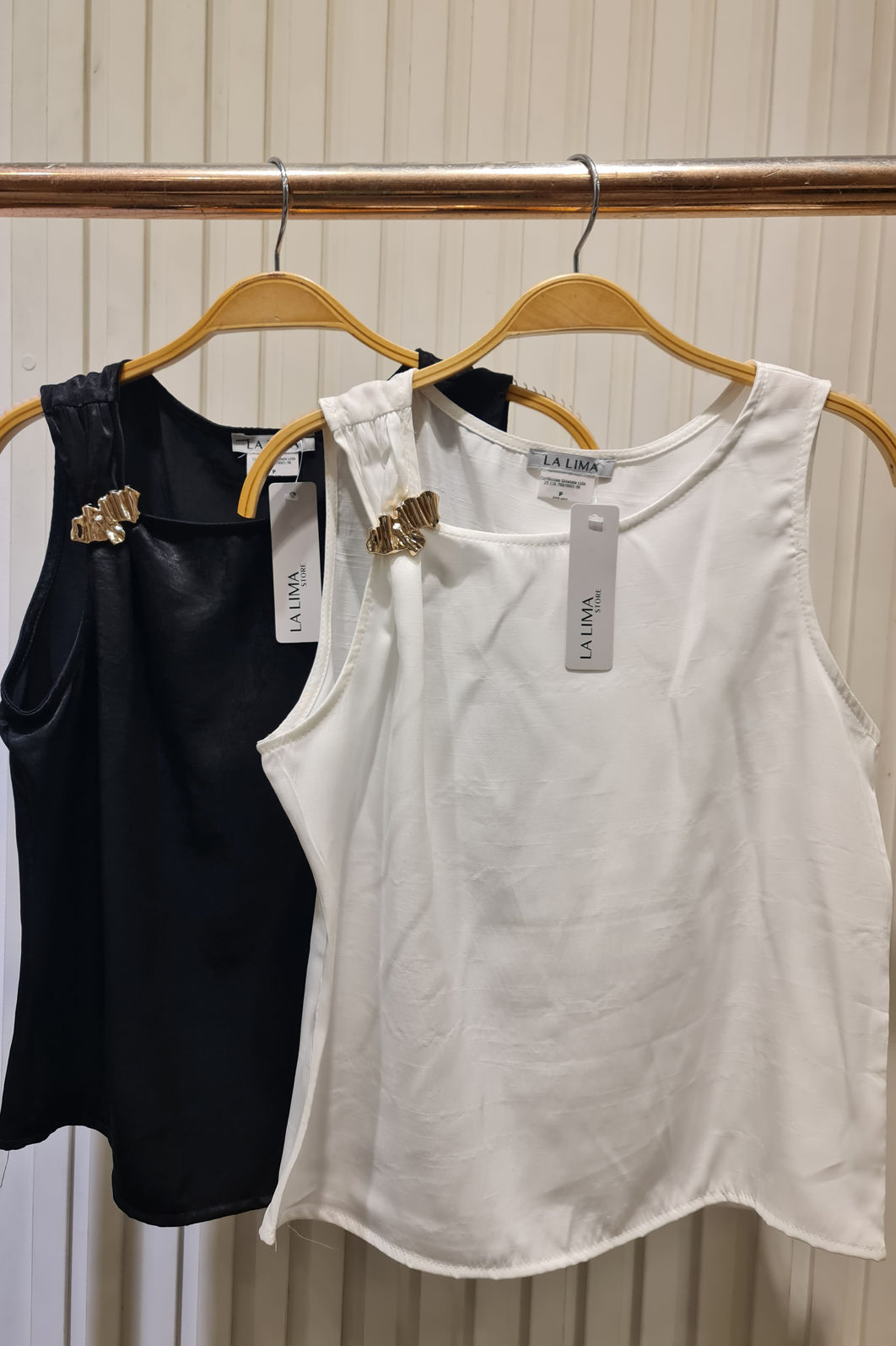 Regata Acetinada com Fivela Orgânica Dourada 2 Cores