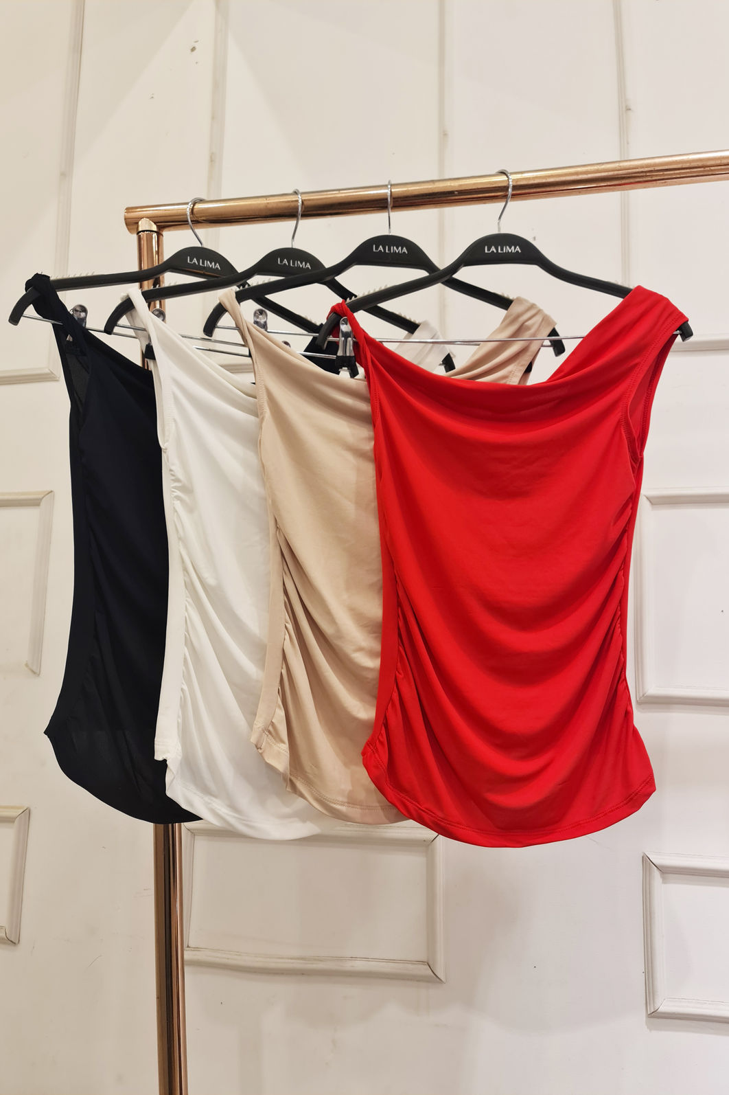 Blusa Torcinha Malha Poliamida 4 Cores Blusa Torcinha Malha Poliamida 4 Cores