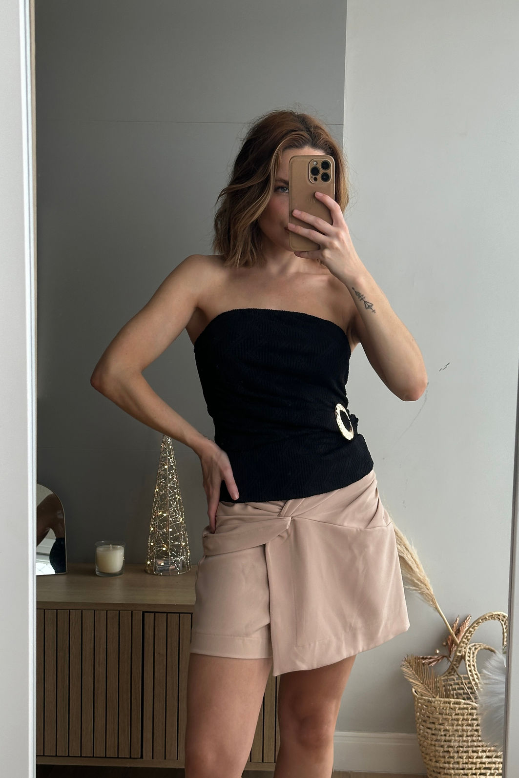 Tomara Caia Renda Fivela Dourada 4 Cores Tomara Caia Renda Fivela Dourada 4 Cores