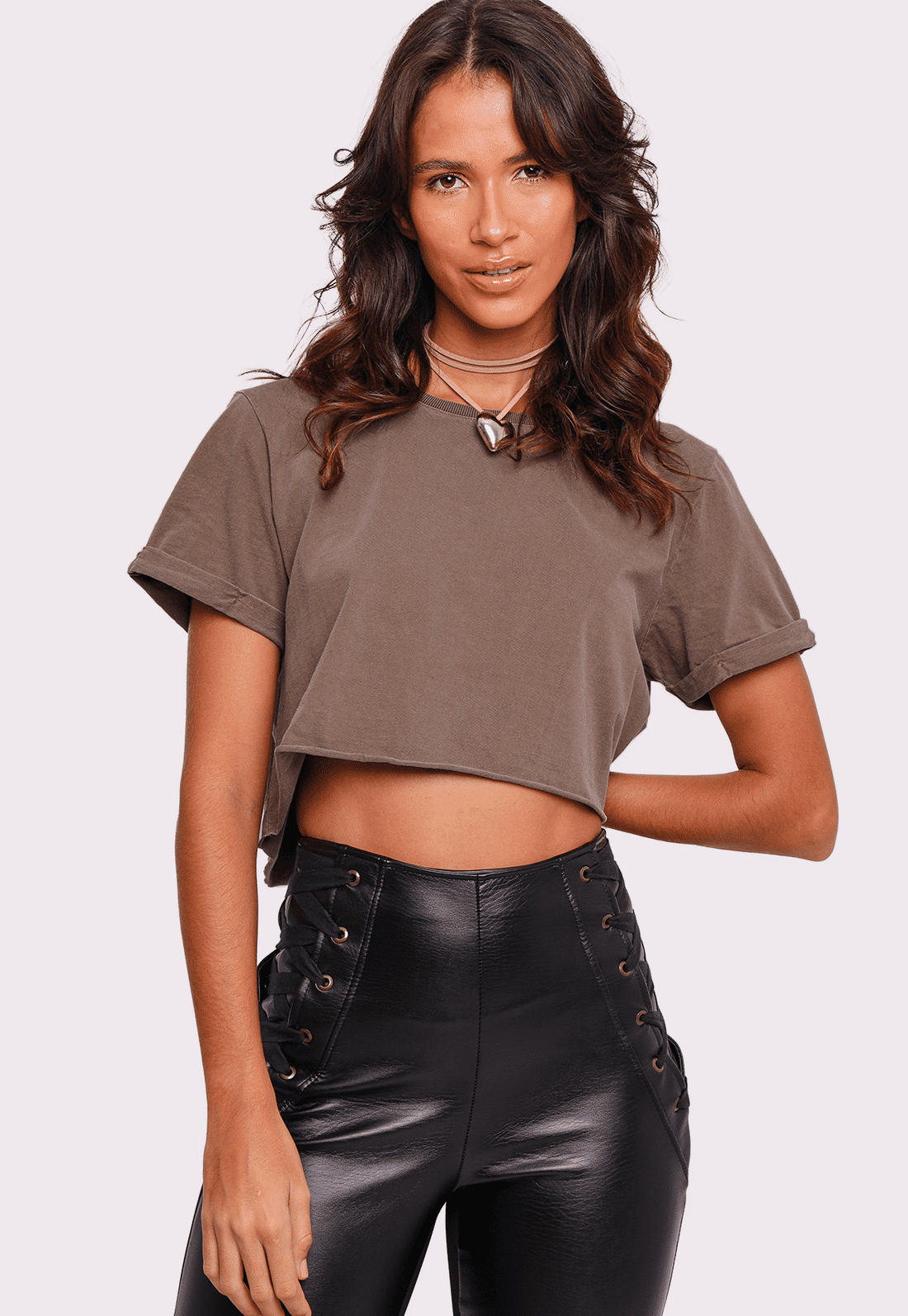 t-shirt cropped marrom rossy mundo lolita t-shirt cropped marrom rossy mundo lolita