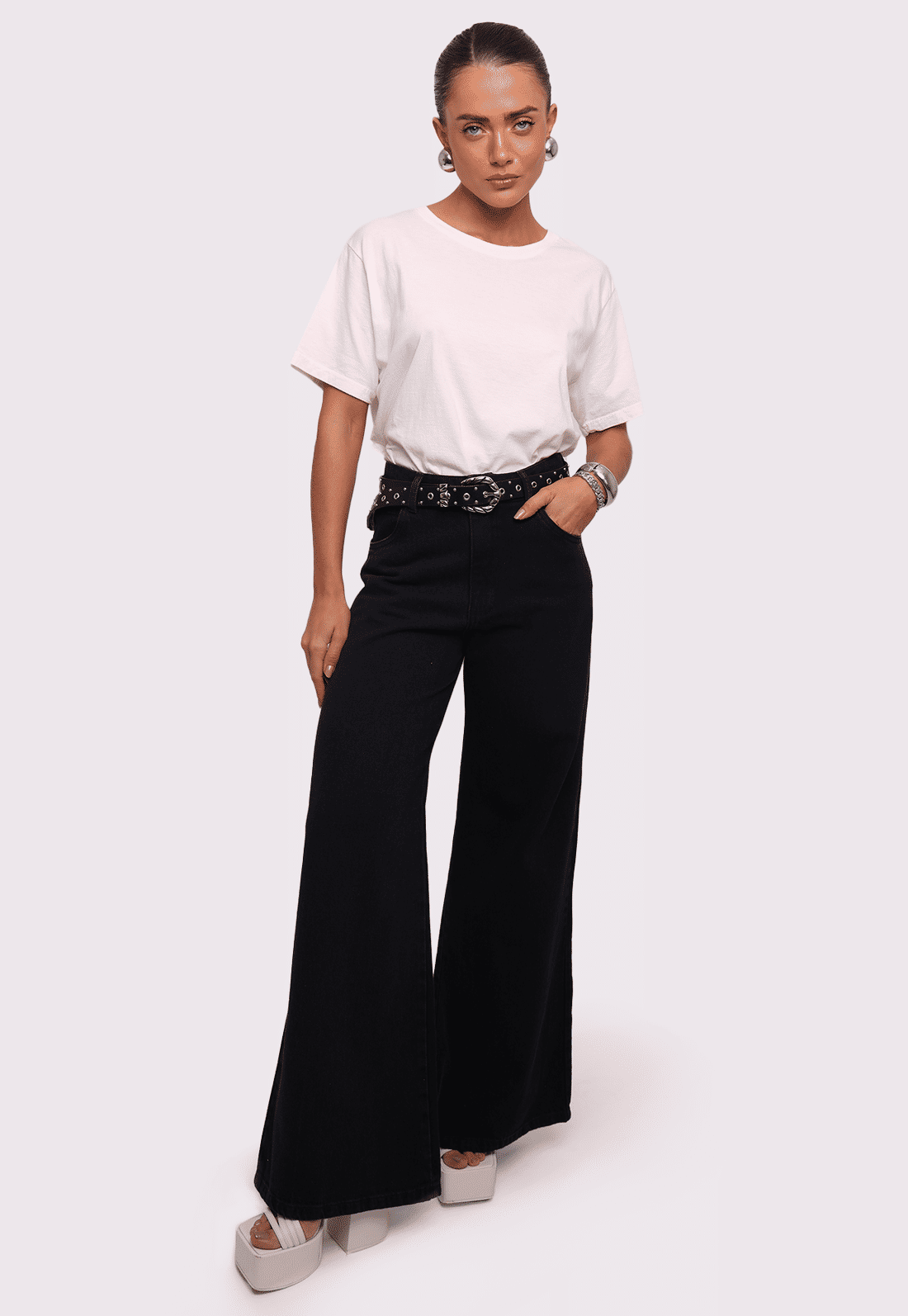 calça jeans preta taylor mundo lolita