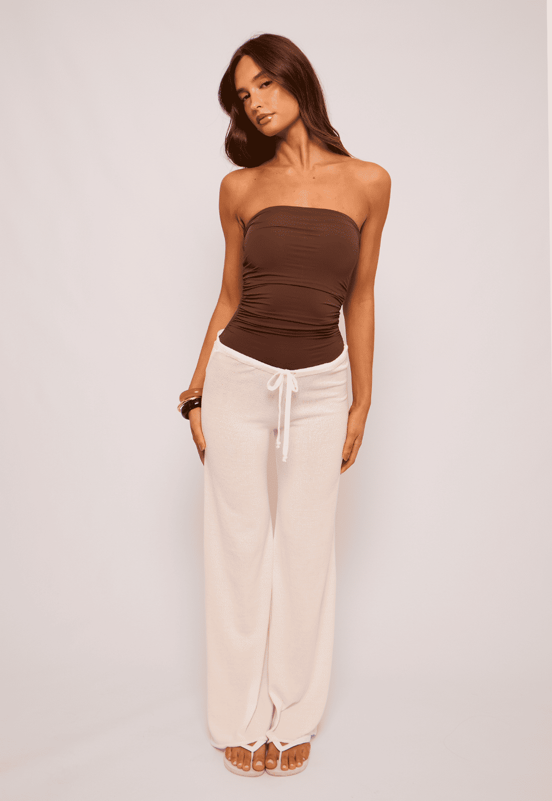 calça de tricô off white isha mundo lolita calça de tricô off white isha mundo lolita