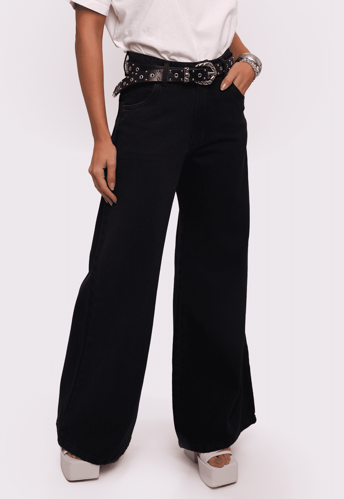 calça jeans preta taylor mundo lolita