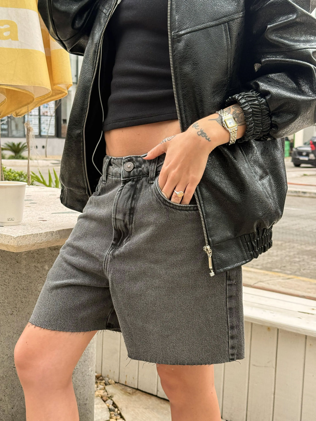 bermuda jeans crush preto estonado mundo lolita bermuda jeans crush preto estonado mundo lolita