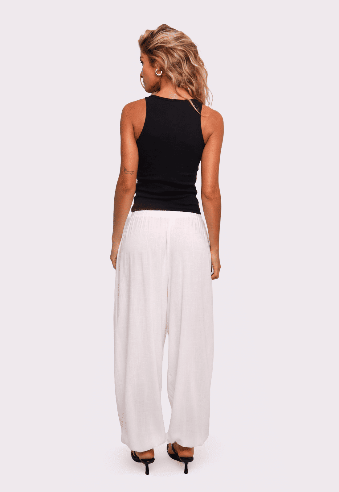 calça aladdin off white oasis mundo lolita calça aladdin off white oasis mundo lolita