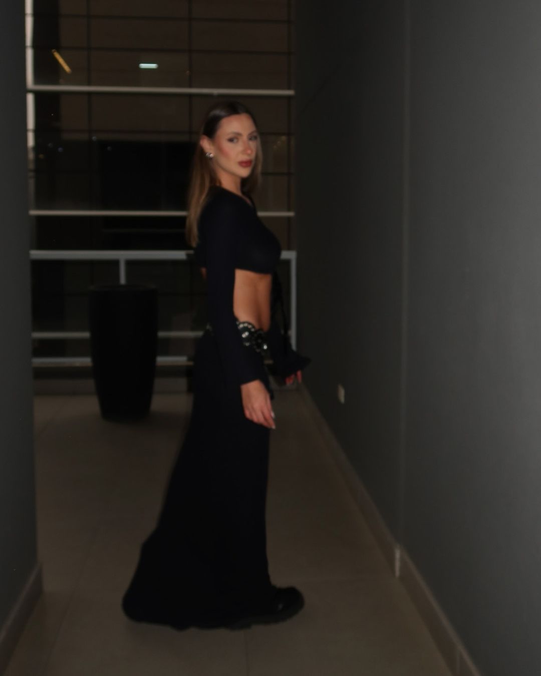 vestido recortes preto megan mundo lolita