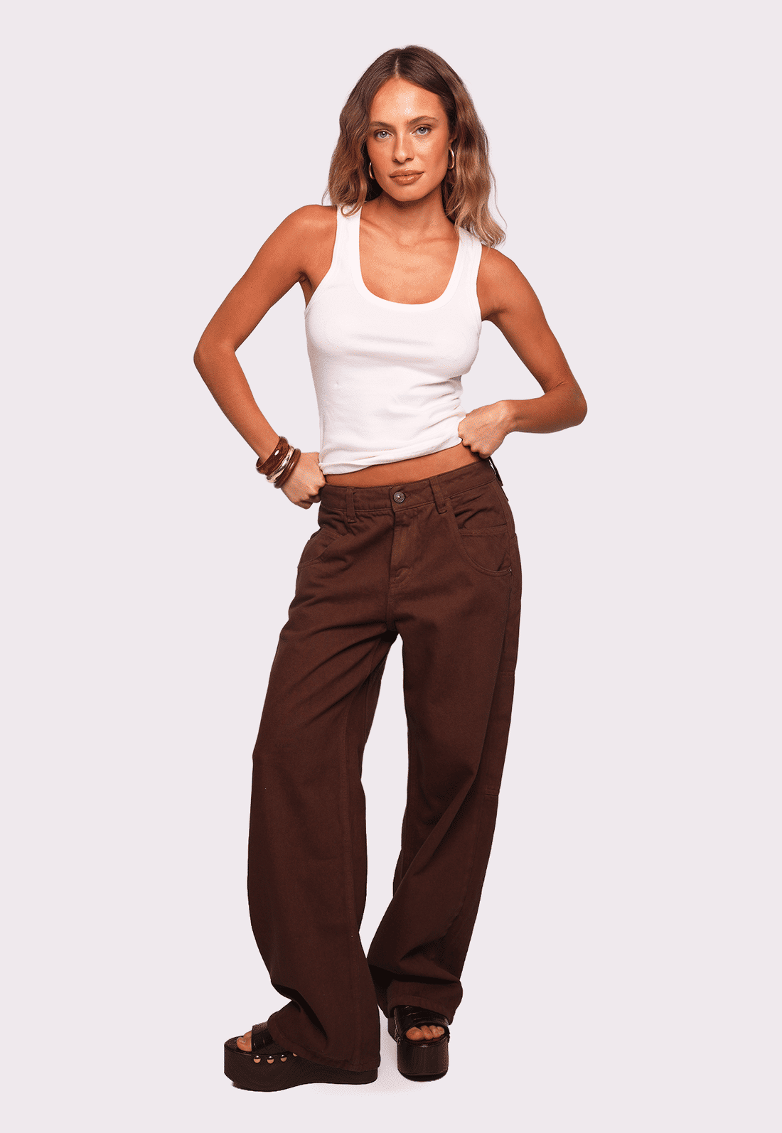 calça em sarja marrom cacau mundo lolita calça em sarja marrom cacau mundo lolita