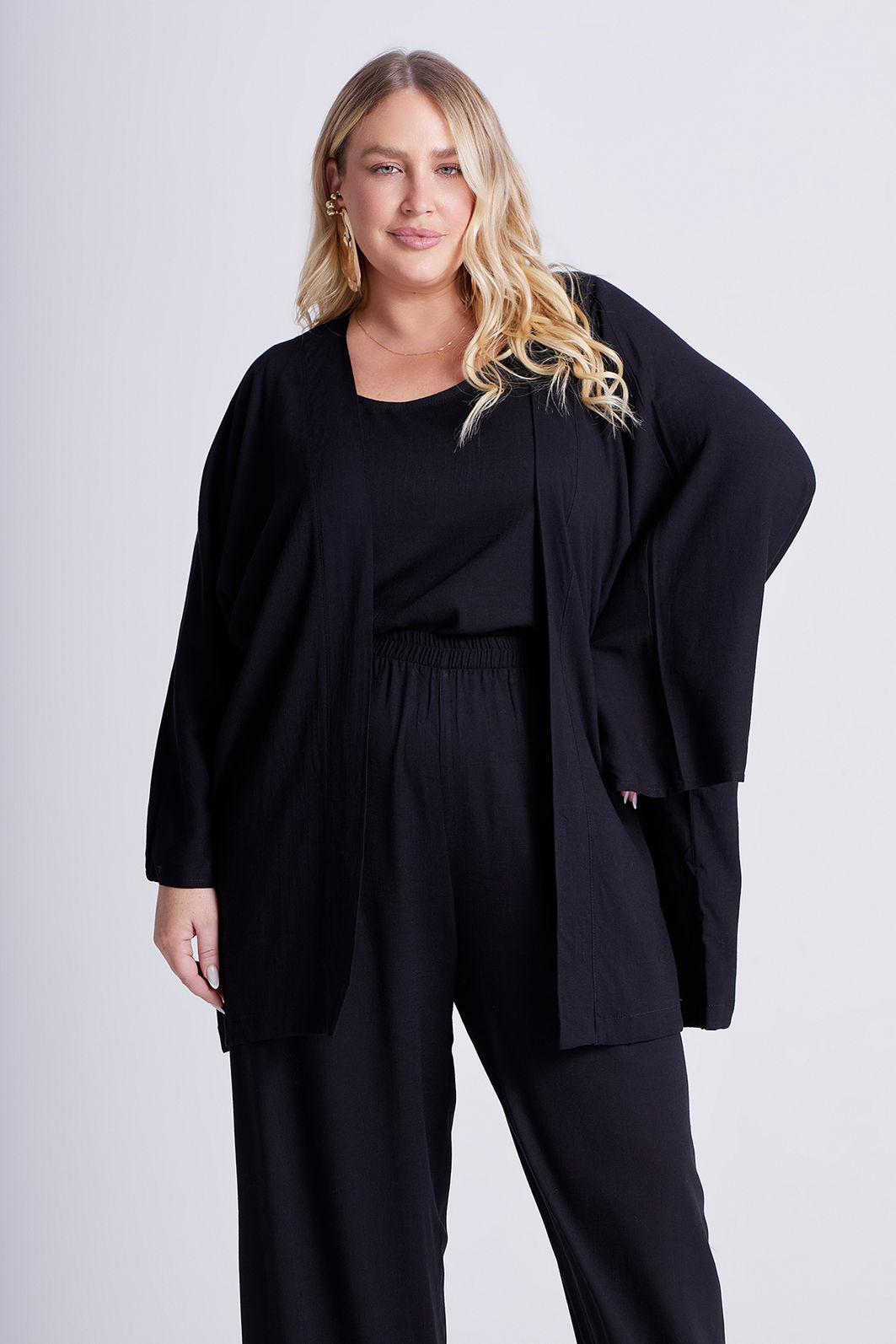 Kimono Aline Preto Kimono Aline Preto