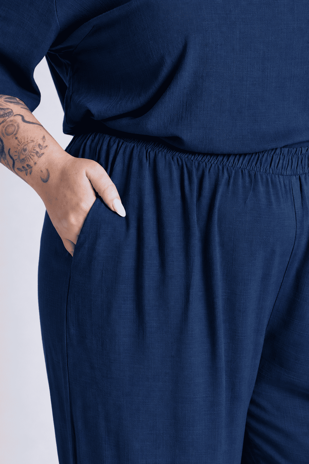 Calça Leonor Azul Marinho Calça Leonor Azul Marinho