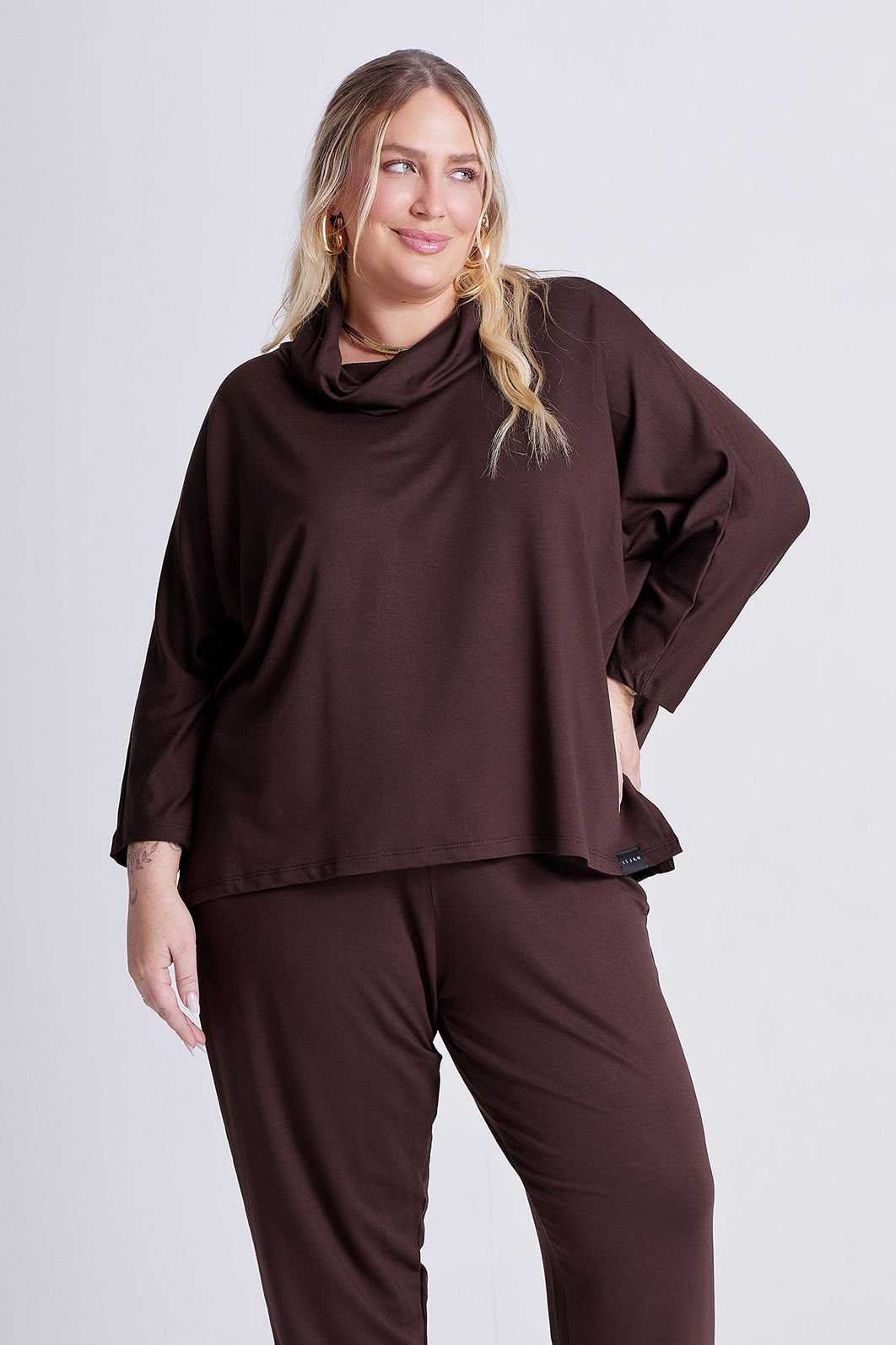 Blusa Agatha Café Blusa Agatha Café