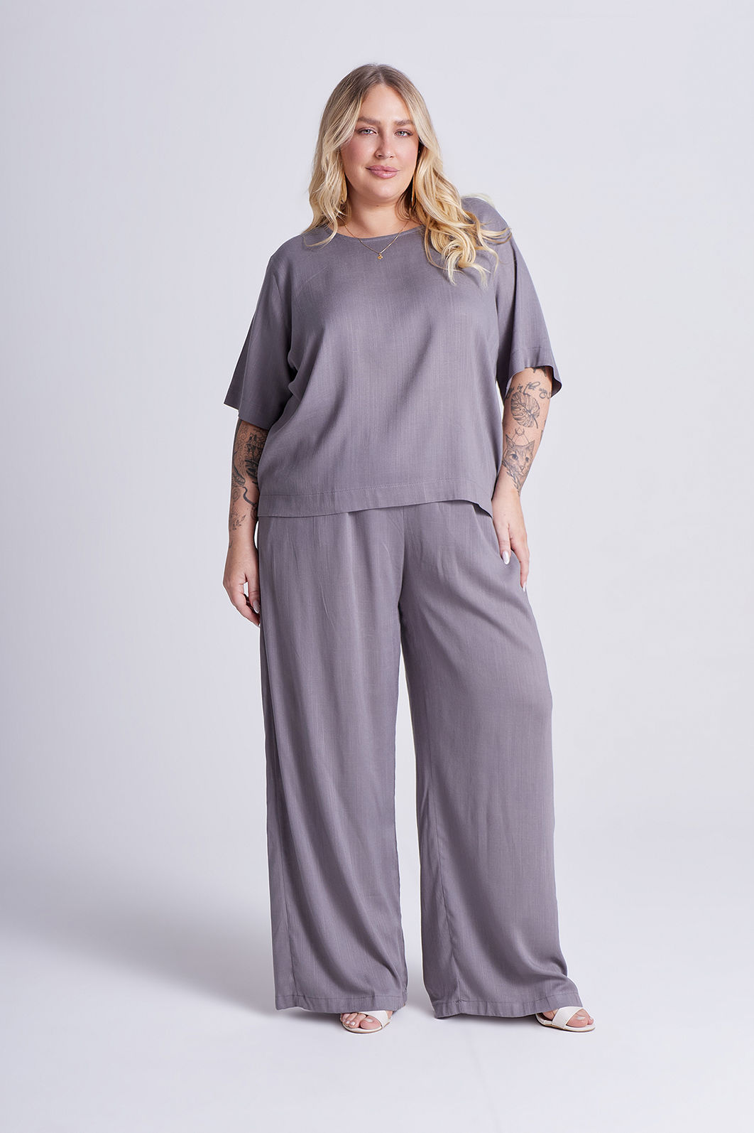 Blusa Chloe Cinza Mineral Blusa Chloe Cinza Mineral