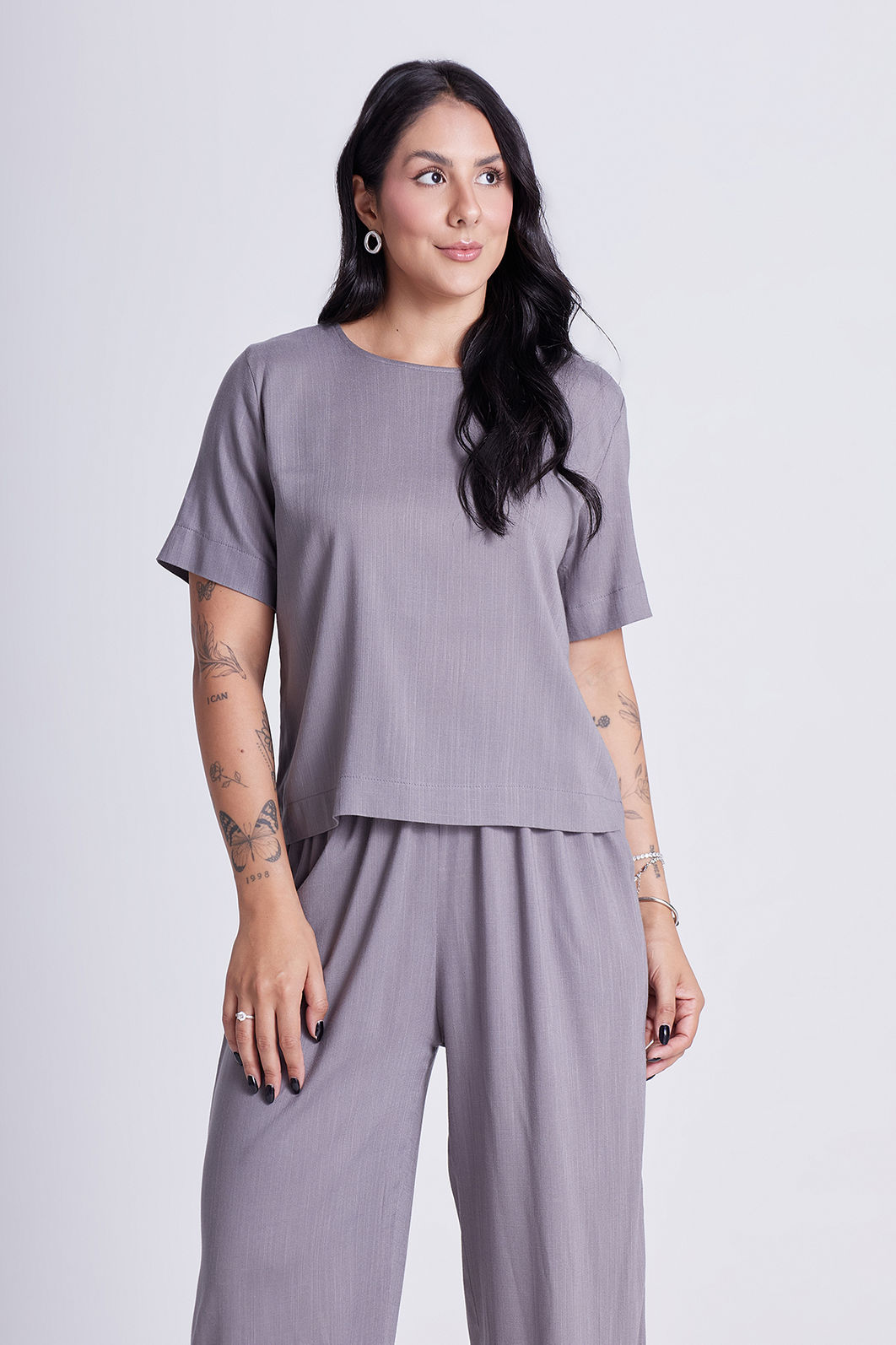 Blusa Chloe Cinza Mineral Blusa Chloe Cinza Mineral