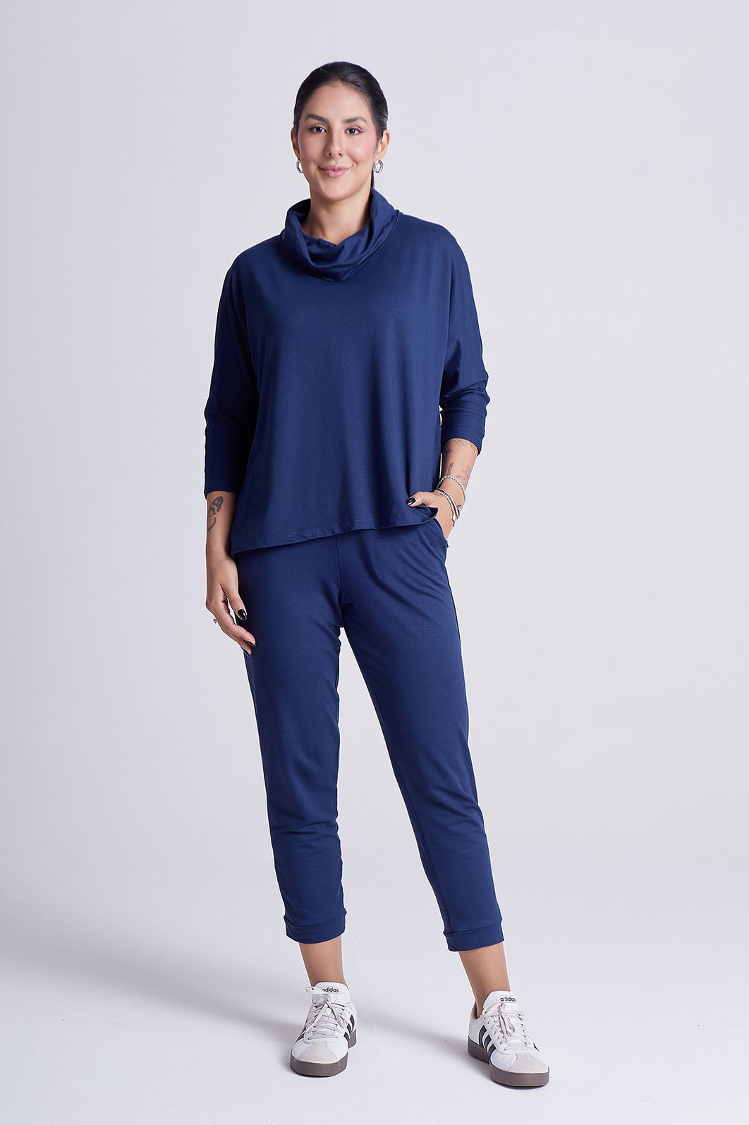 Blusa Agatha Azul Marinho Blusa Agatha Azul Marinho