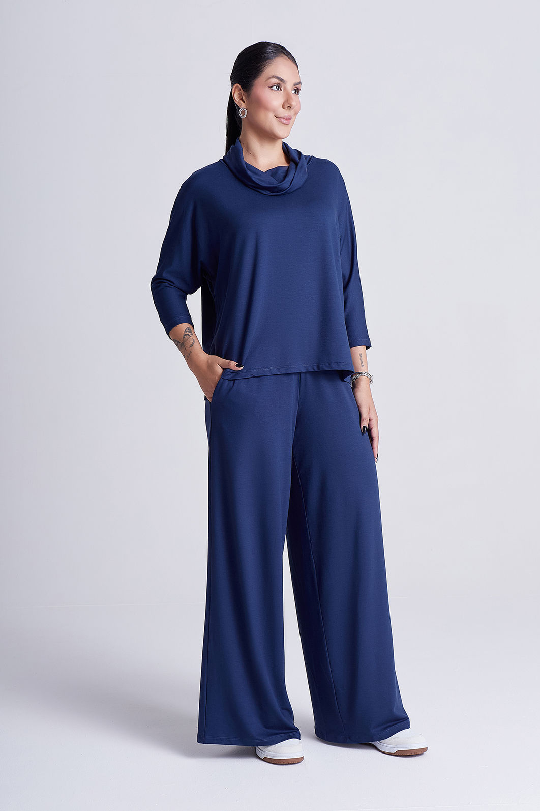 Blusa Agatha Azul Marinho Blusa Agatha Azul Marinho