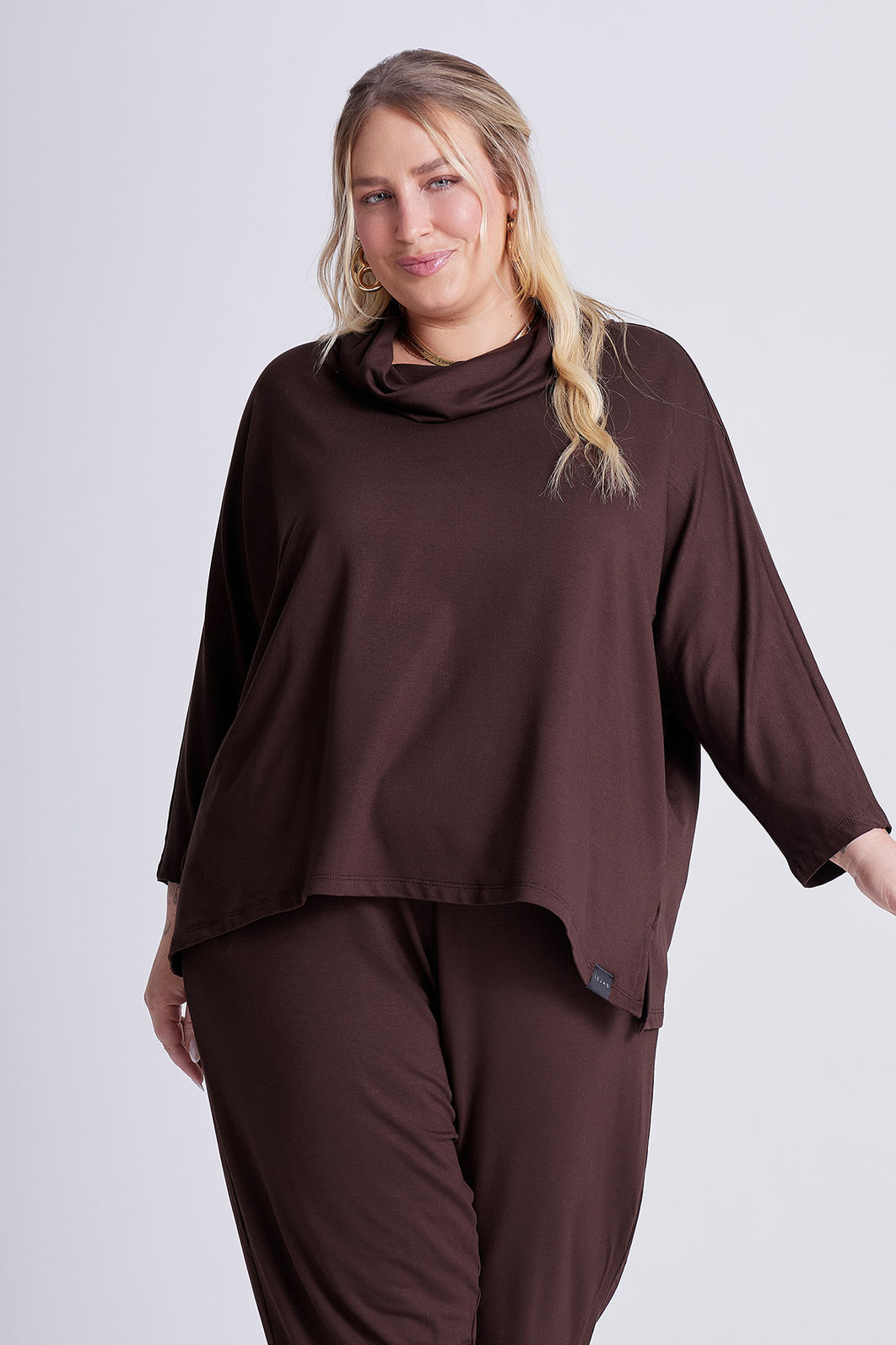 Blusa Agatha Café Blusa Agatha Café