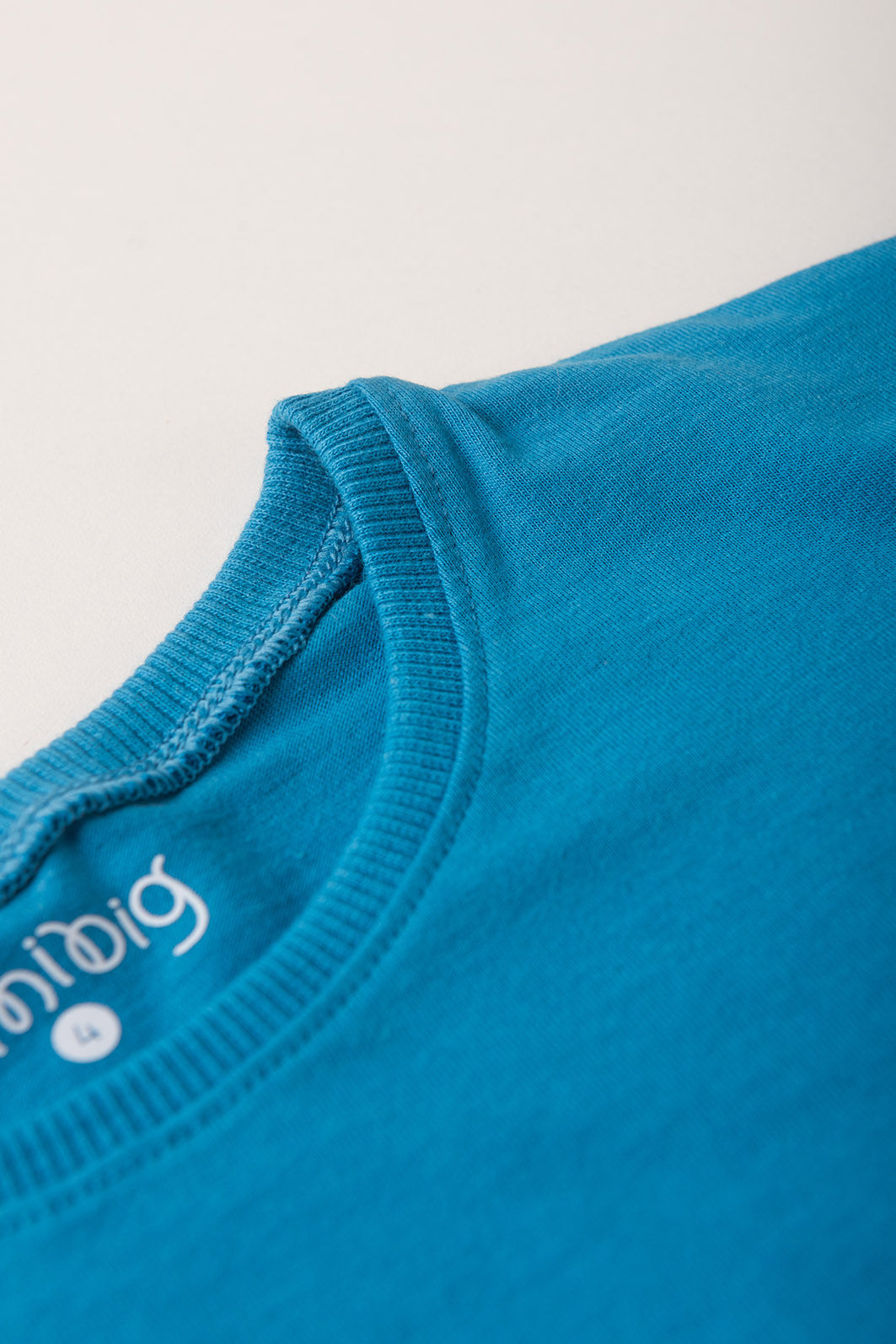 Conjunto Menina Blusa Over Manga Curta Azul Turquesa e Shorts Babado - Azul Turquesa Conjunto Menina Blusa Over Manga Curta Azul Turquesa e Shorts Babado - Azul Turquesa