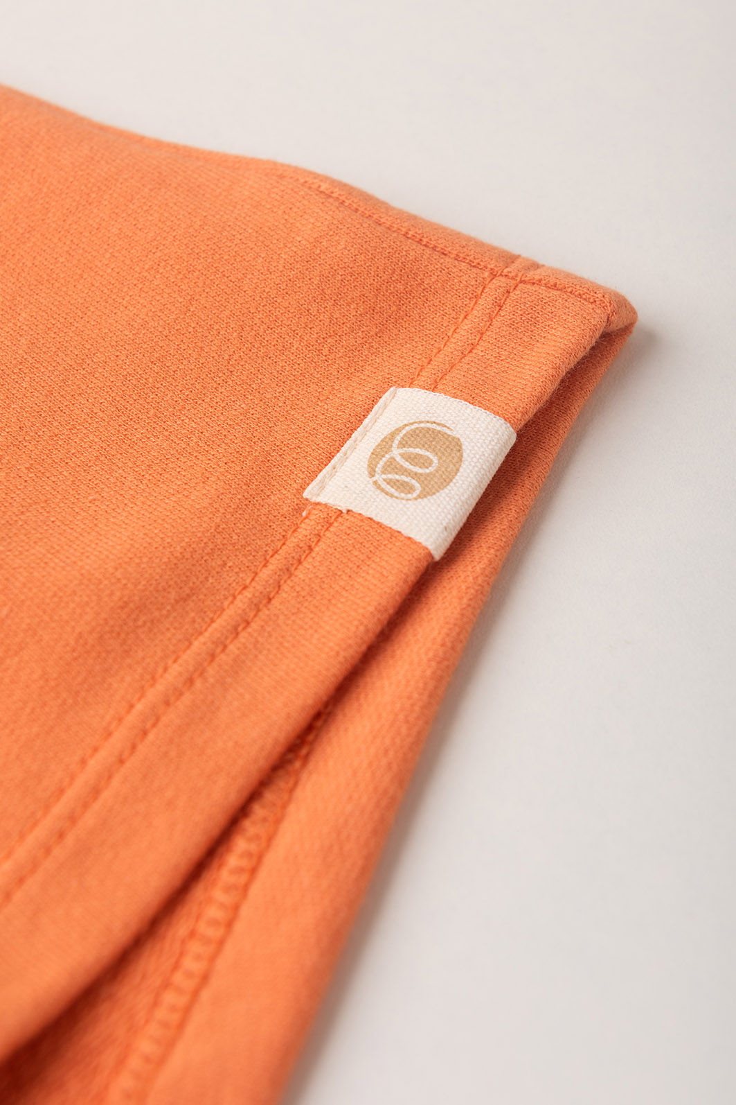 Shorts Menina Moleton 100% Algodão Sustentável - Laranja Tangerina Shorts Menina Moleton 100% Algodão Sustentável - Laranja Tangerina