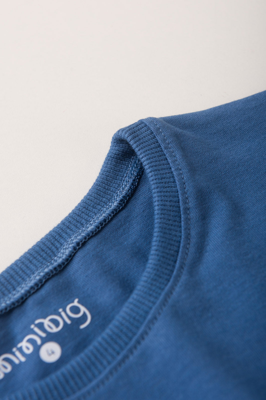 Combo 3 Blusas Box Menina Manga Curta - Rosa Coral - Verde Acqua - Azul Anil Combo 3 Blusas Box Menina Manga Curta - Rosa Coral - Verde Acqua - Azul Anil