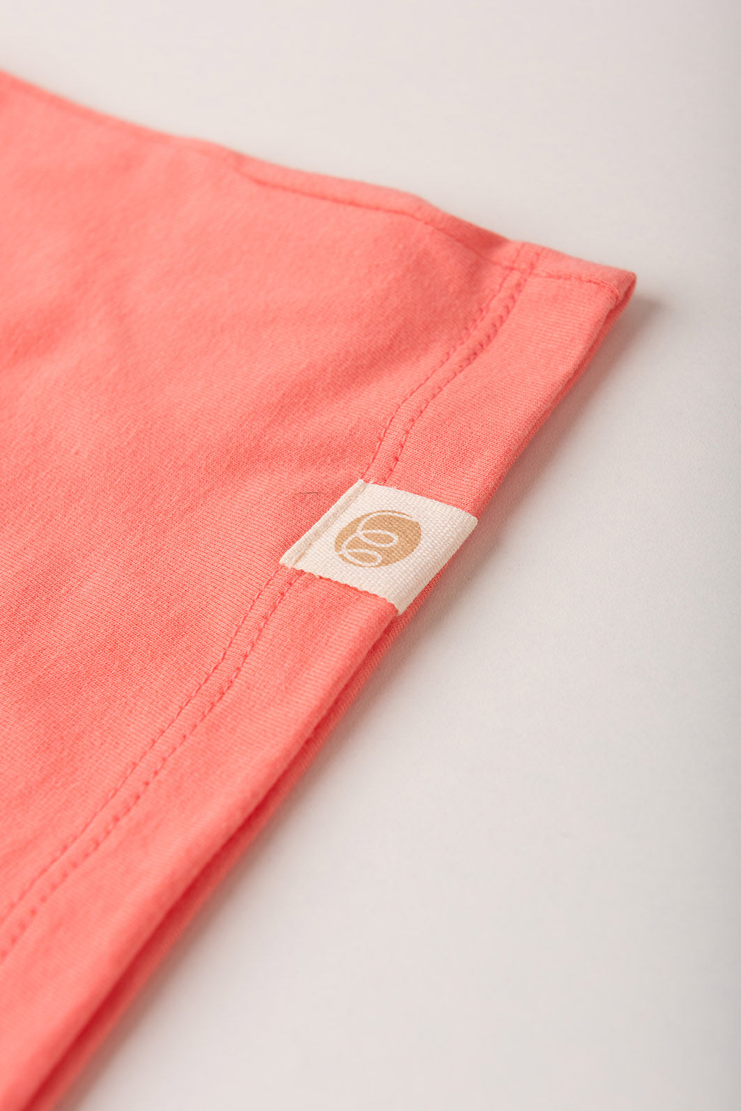 Conjunto Menina Blusa Over Manga Curta Rosa Coral e Shorts Babado - Rosa Coral Conjunto Menina Blusa Over Manga Curta Rosa Coral e Shorts Babado - Rosa Coral