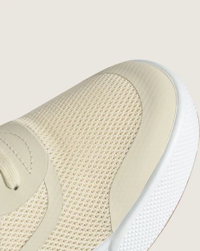 Tênis Vans Ultrarange Rapidweld Sandshell White Tênis Vans Ultrarange Rapidweld Sandshell White