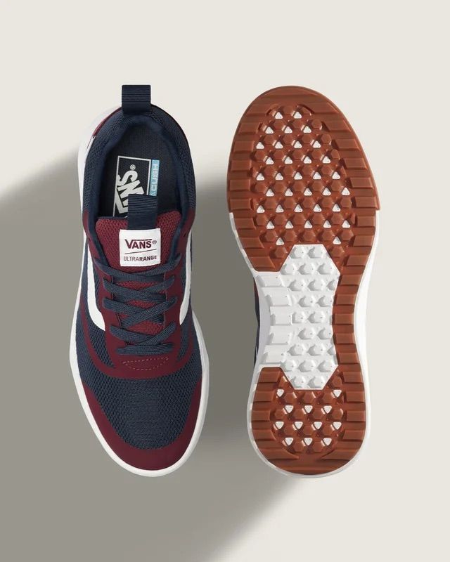 Tênis Vans Ultrarange Rapidweld Pomegranate White Tênis Vans Ultrarange Rapidweld Pomegranate White