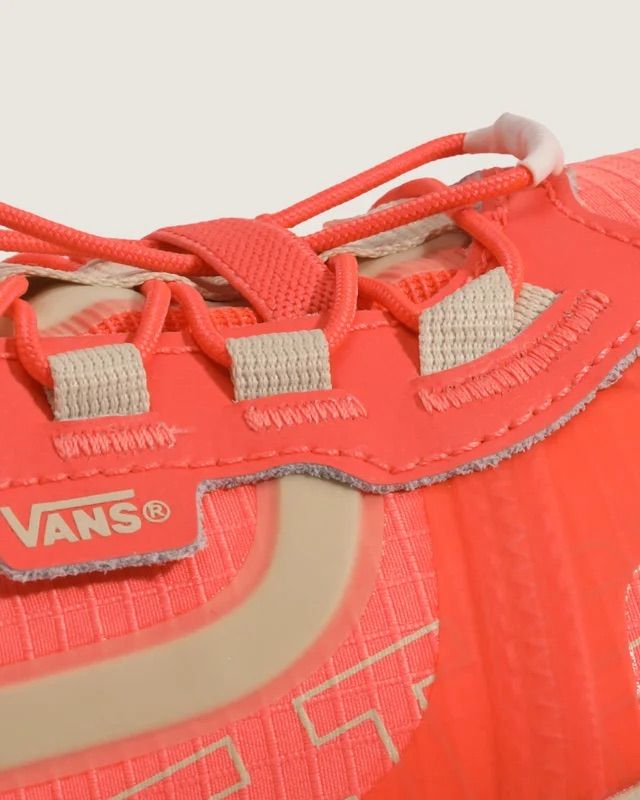 Tênis Vans Mte Crosspath Xc Gore-Tex Hot Coral