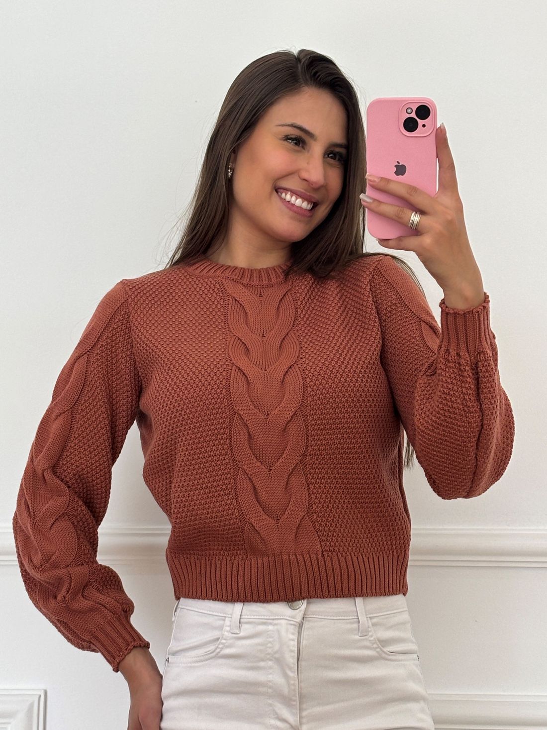 Blusa Feminina de Tricô Encorpado com Textura e Modelagem Ampla Blusa Feminina de Tricô Encorpado com Textura e Modelagem Ampla