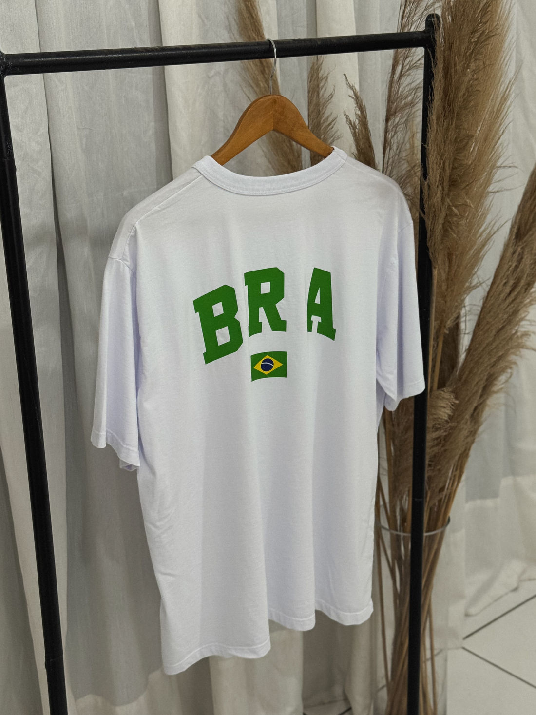 Tshirt Oversized - BRA verde - Branca