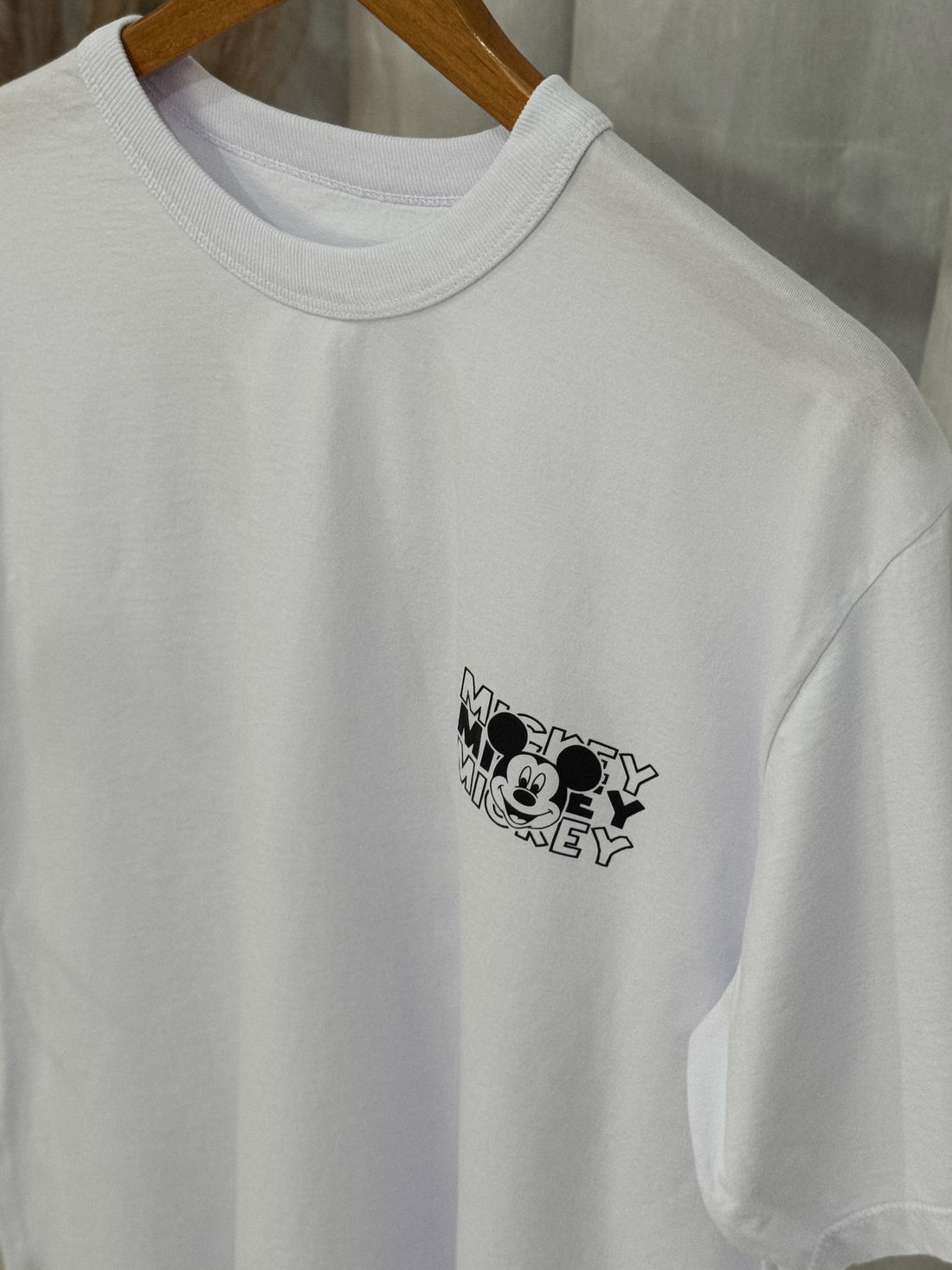 T-shirt Oversized - Mickey Quadrados - Branca