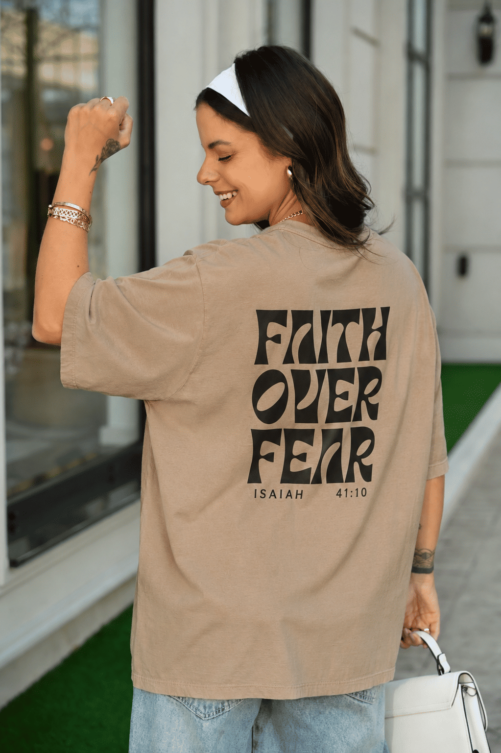 Tshirt Oversized - Isaiah 41:10 - Bege Tshirt Oversized - Isaiah 41:10 - Bege