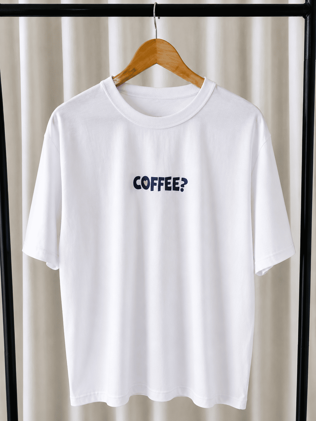 Tshirt Oversized - Want Some Coffee - Branca Tshirt Oversized - Want Some Coffee - Branca