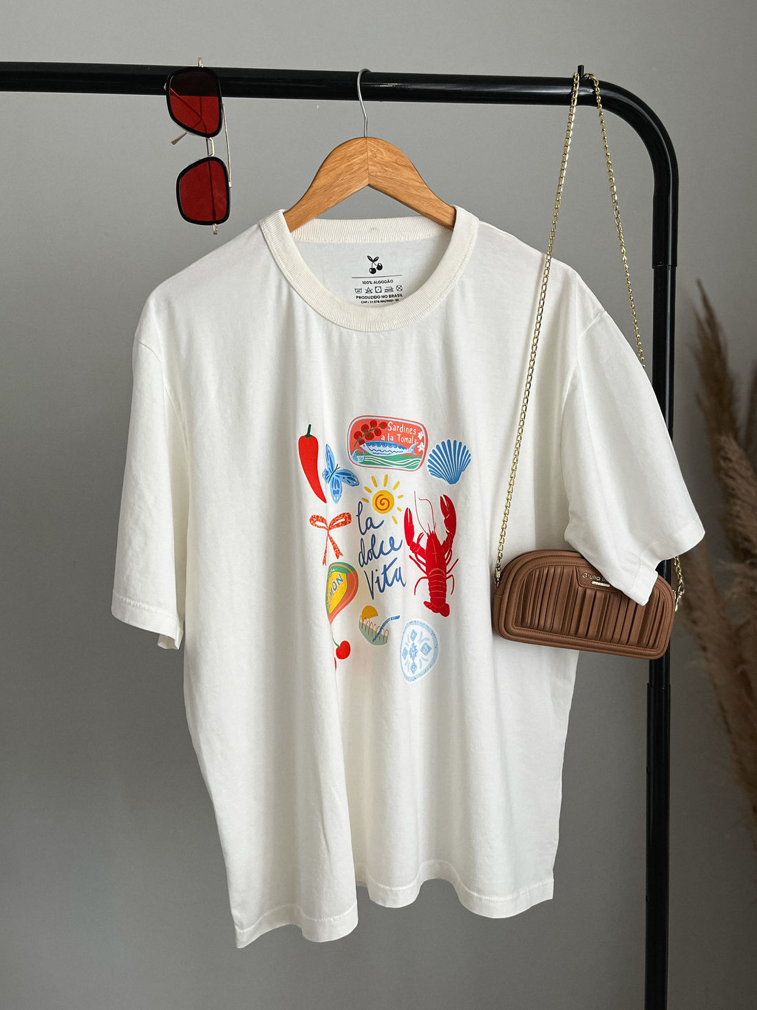 T-shirt Oversized - Lagosta Dolce Vita - Off White T-shirt Oversized - Lagosta Dolce Vita - Off White