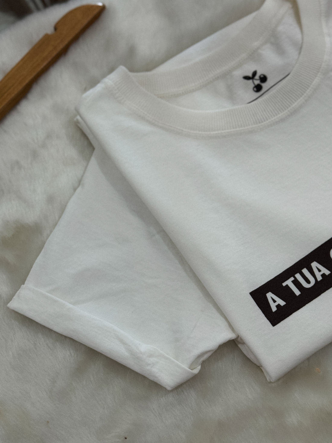 Tshirt Premium - Tua graça me basta - Off White Tshirt Premium - Tua graça me basta - Off White