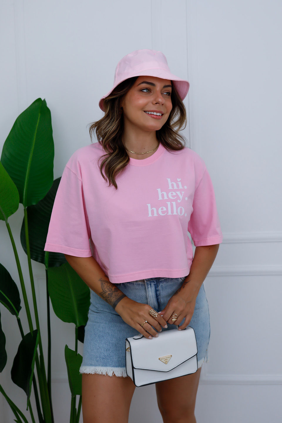 Cropped Oversized - Hi, Hey, Hello - Rosa Bebê