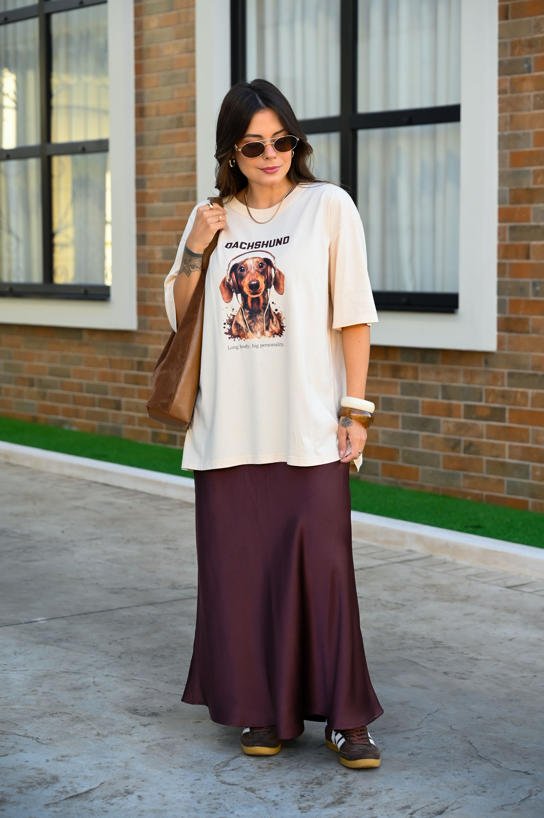 T-shirt Oversized - Dachshund - Bege