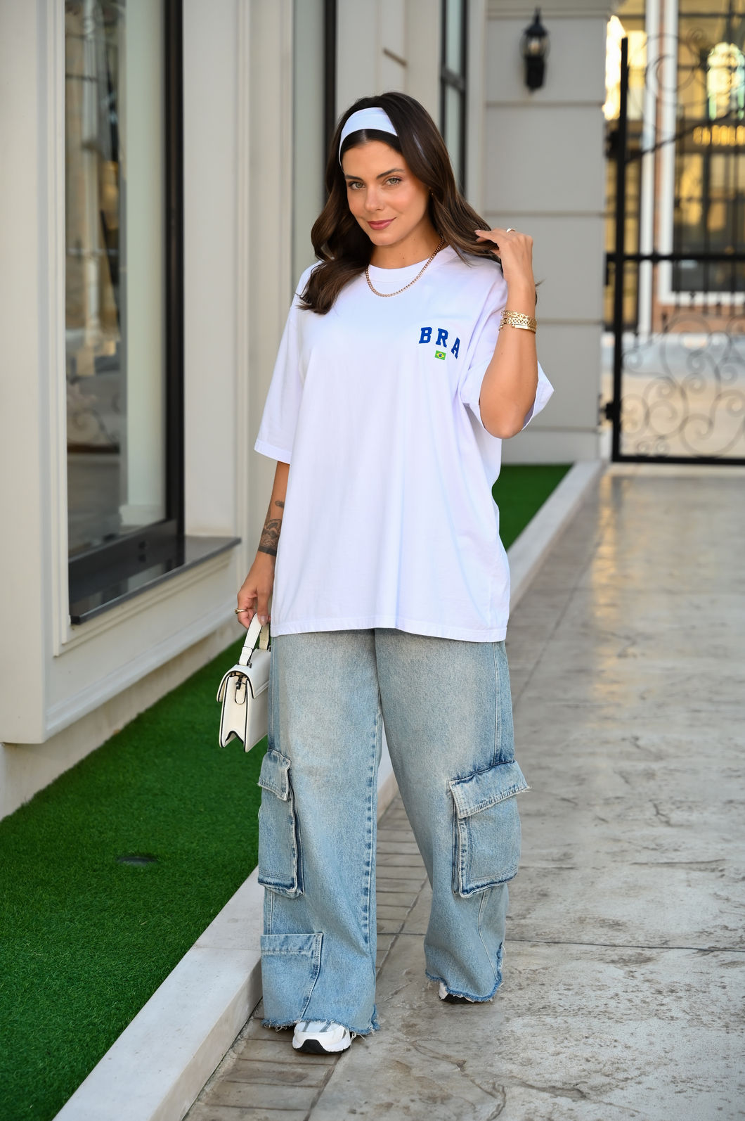 Tshirt Oversized - BRA azul - Branca