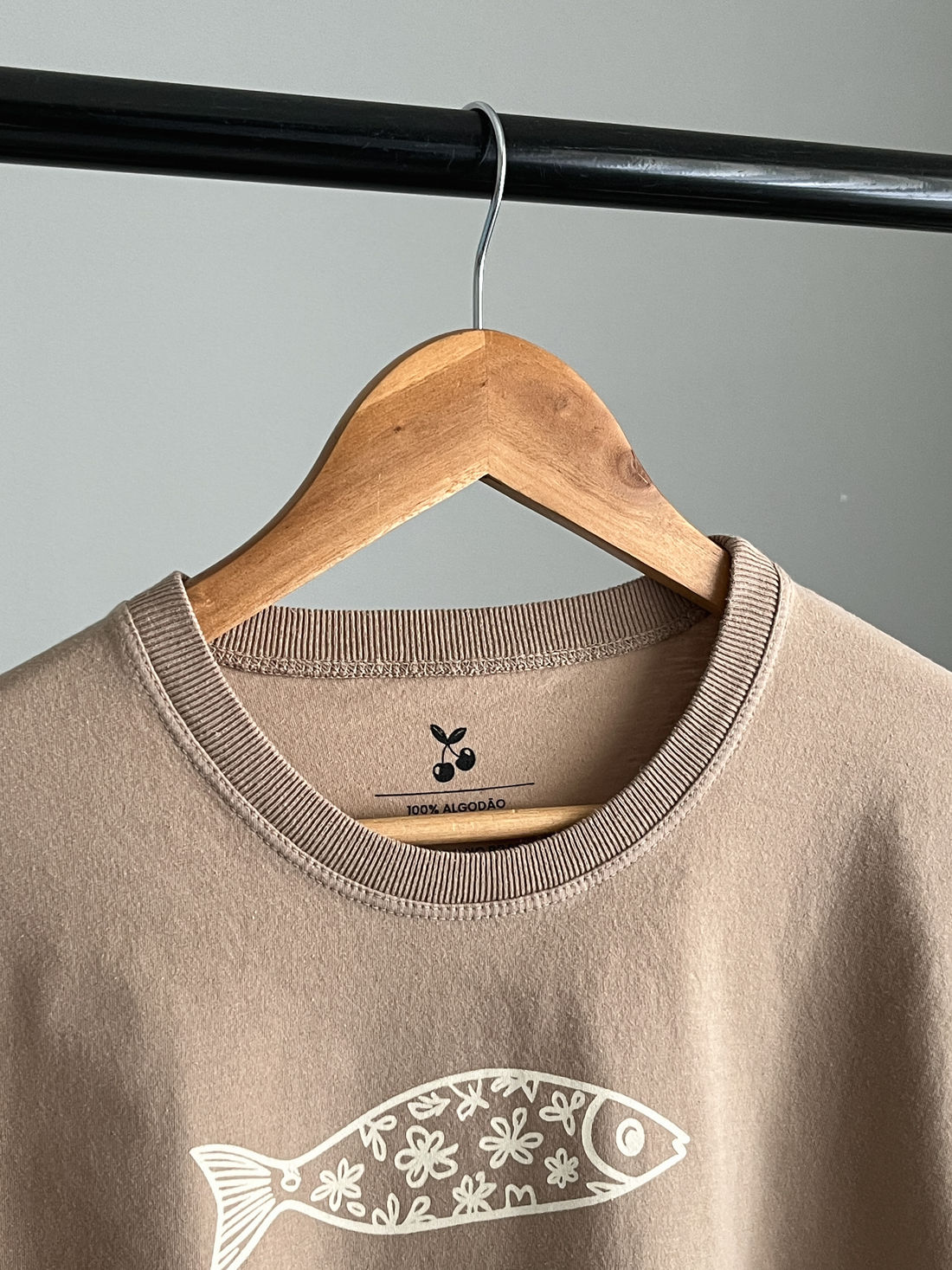 Cropped Oversized - Sardinha - Bege