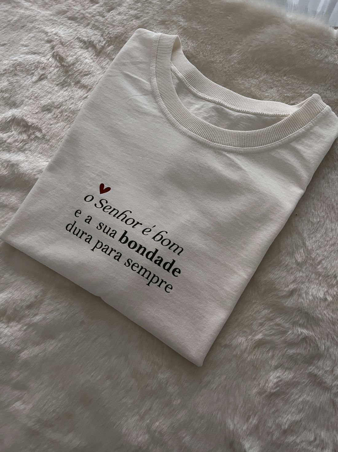 Tshirt Premium - O Senhor é bom - Off White Tshirt Premium - O Senhor é bom - Off White