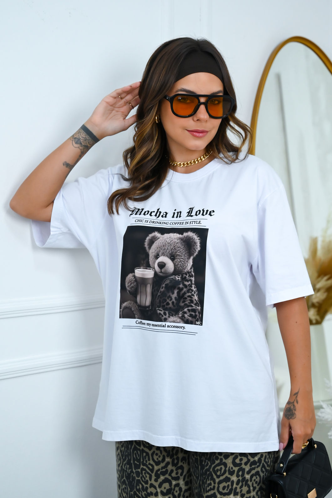 Tshirt Oversized - Teddy Mocha DTF - Branca