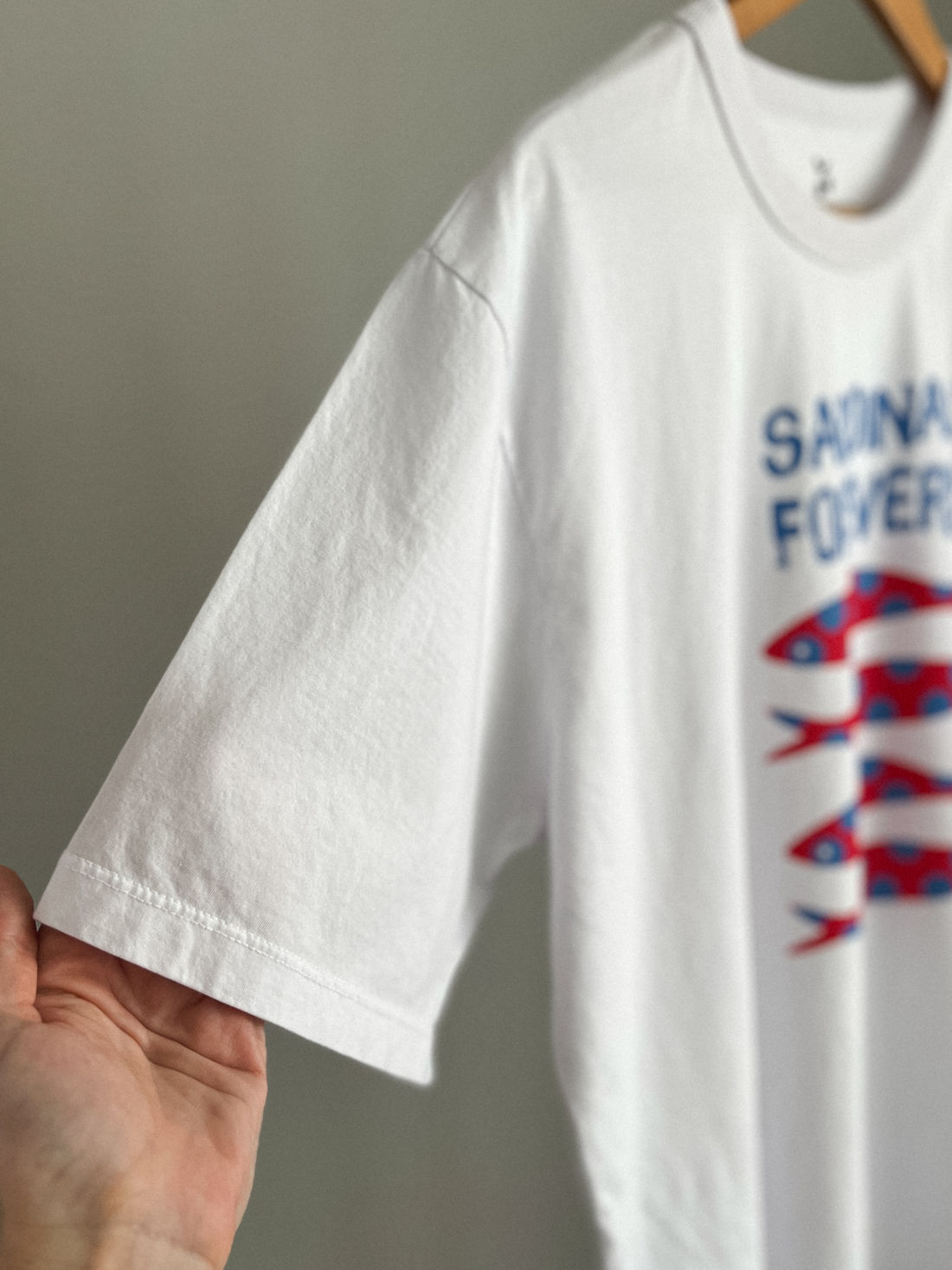 T-shirt Oversized - Sardinas Forever - Branca T-shirt Oversized - Sardinas Forever - Branca