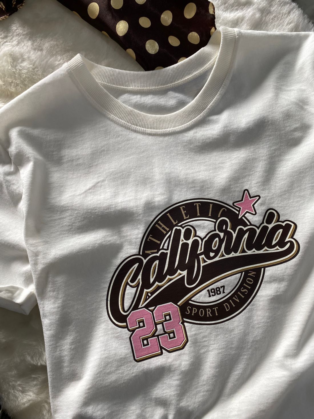 Tshirt Premium - California DTF - Off White Tshirt Premium - California DTF - Off White