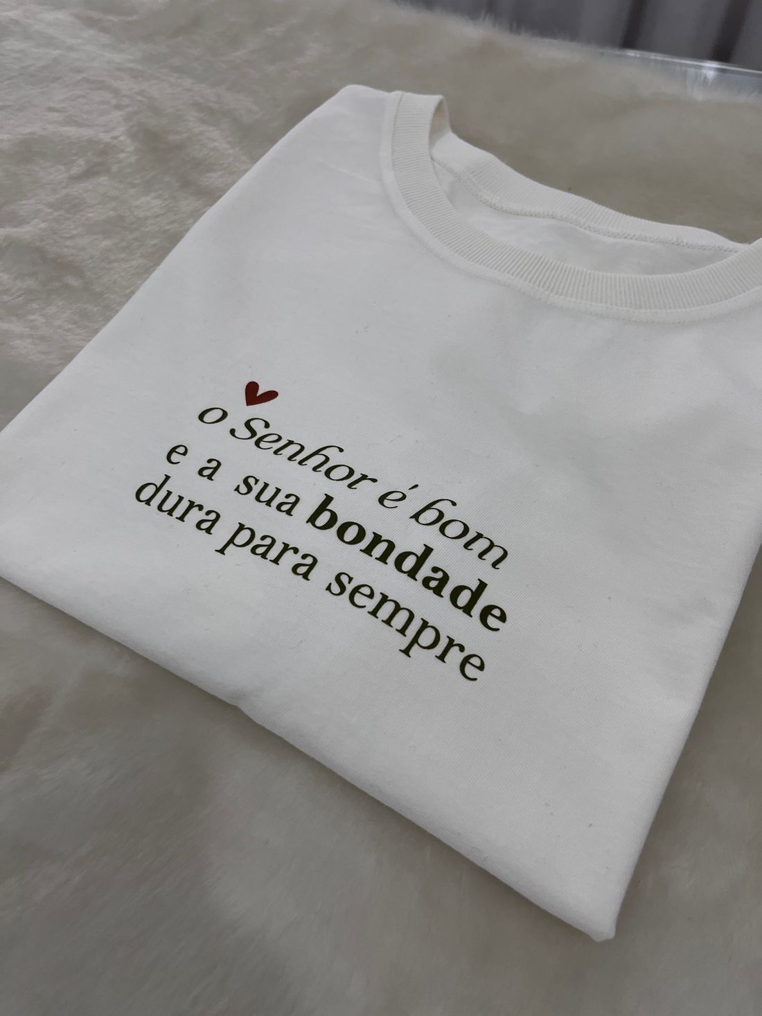 Tshirt Premium - O Senhor é bom - Off White Tshirt Premium - O Senhor é bom - Off White