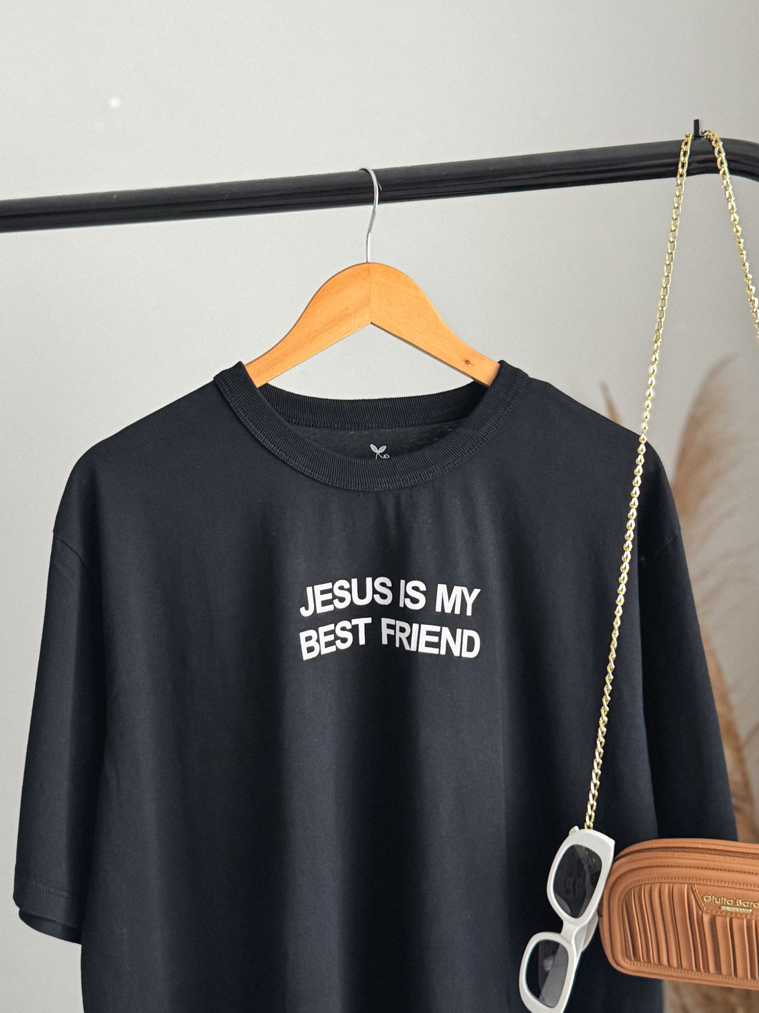 T-shirt Oversized - Jesus Is My Best Friend - Preta T-shirt Oversized - Jesus Is My Best Friend - Preta