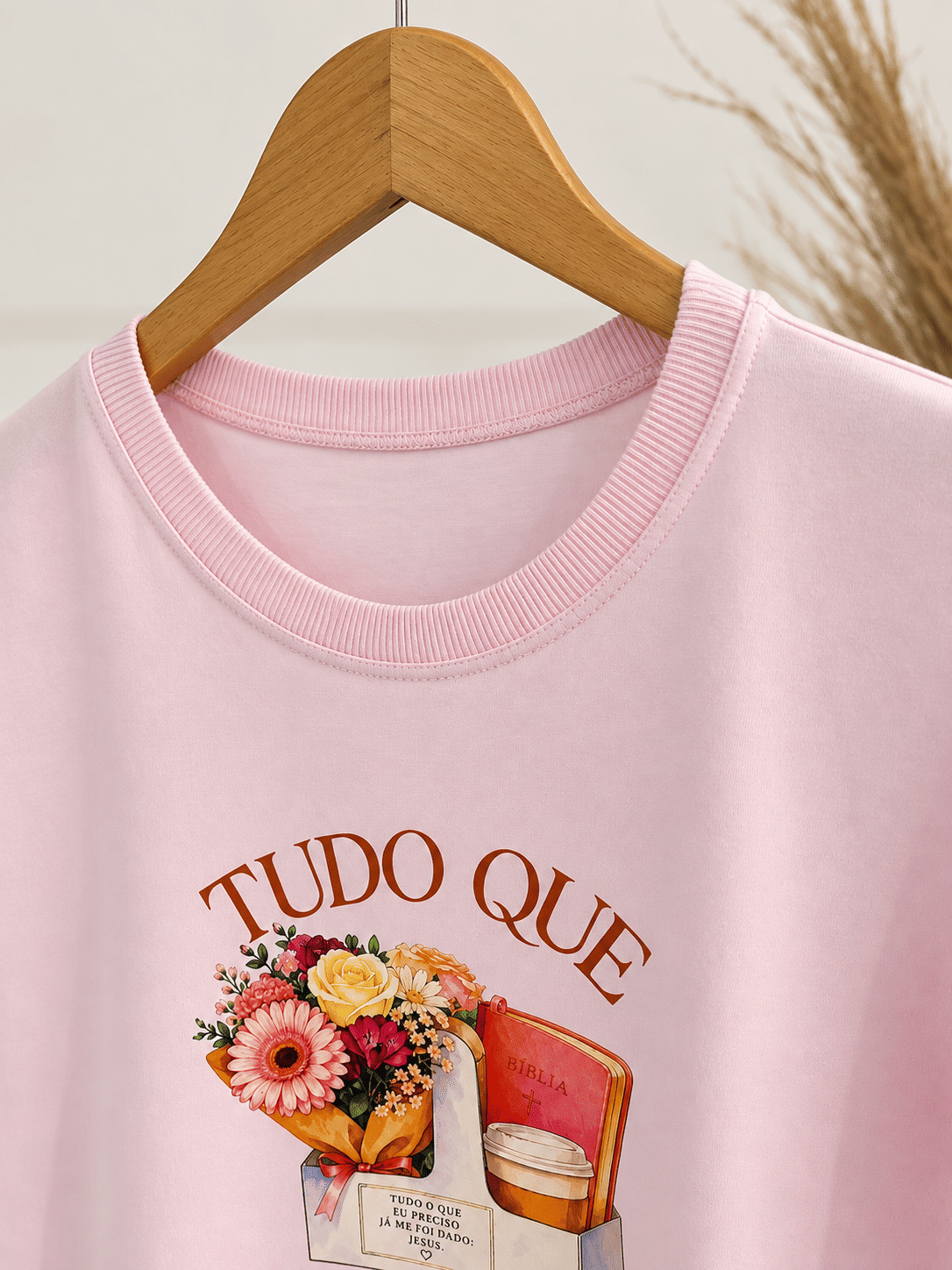 Tshirt Premium - Tudo Que Preciso - Rosa Bebê Tshirt Premium - Tudo Que Preciso - Rosa Bebê