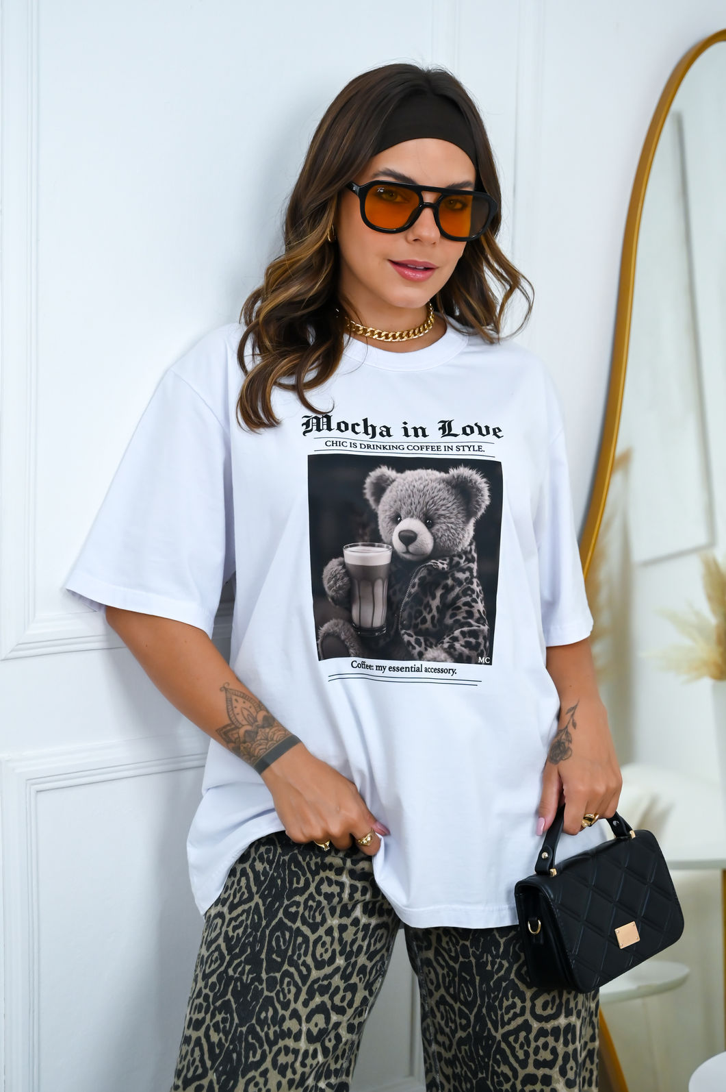 Tshirt Oversized - Teddy Mocha DTF - Branca