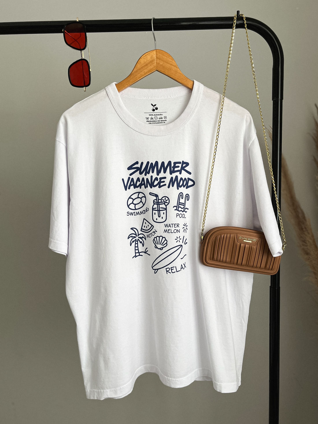 T-shirt Oversized - Summer Vacance - Branca T-shirt Oversized - Summer Vacance - Branca